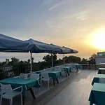 Beachway & 3* سيدي