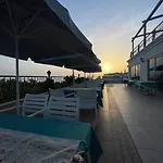 Beachway & 3* سيدي