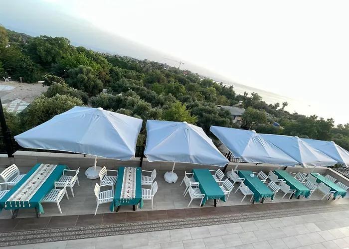 Beachway & Hotel Side