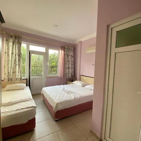 Beachway & Hotel 3*