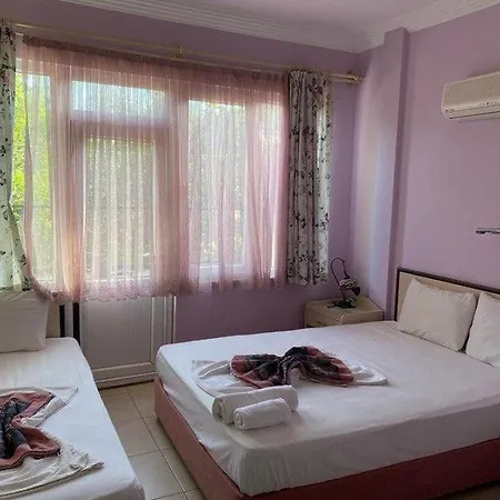 Hotel Beachway & Side