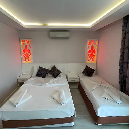 Beachway & 3* Side