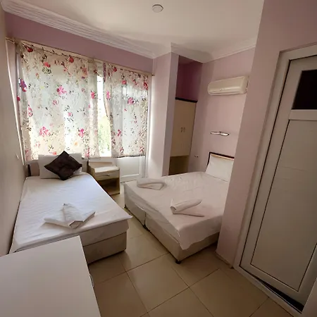 Szálloda Beachway & 3*