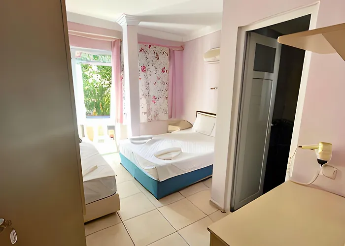 Beachway & Hotel Side