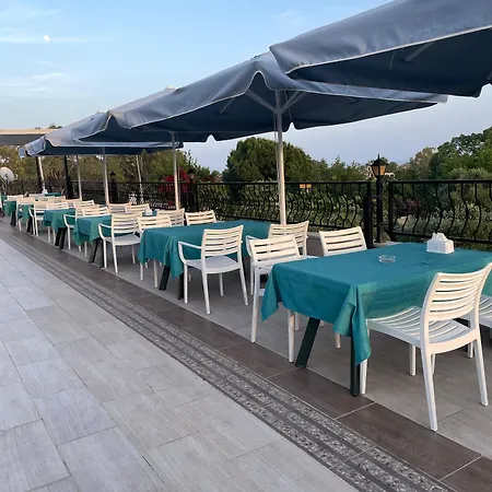 Beachway & Готель Сіде