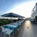 Beachway & 3* Side